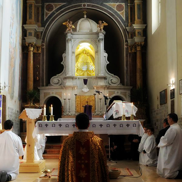 mgyud szertartas viragvasarnap 2016